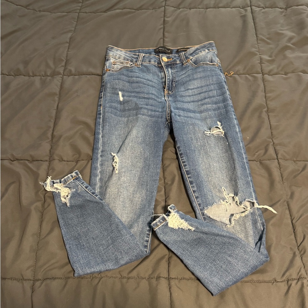 Distressed Kendal and Kylie blue Jeans